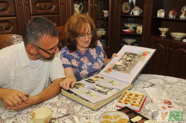 «Чтобы вспомнить, какими мы были - загляните в семейный альбом»