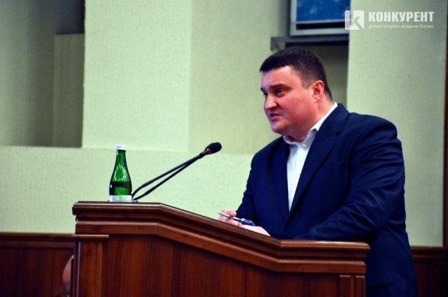 Василь Василенко про політику, бурштин і «розбазарювання» землі