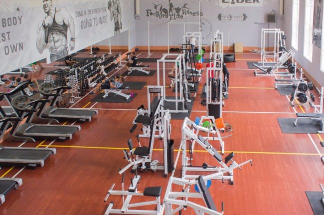 «ІнспекторGym». «Лідер»:  дерев'яна підлога та відповідальний тренер