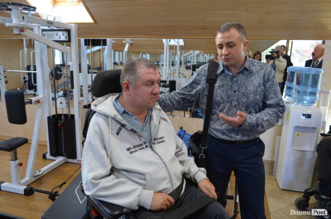 Місце, де дарують надію: як біля Луцька реабілітують людей із важкими травмами 