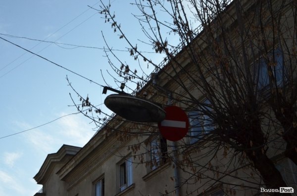 Чому вулиця Лесі Українки є пішохідною лише на словах