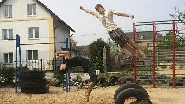 Як робити карколомні трюки без травм та чи можна у паркур дівчатам: луцькі «ніндзя» – про секрети спорту