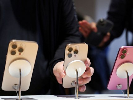 Як тарифні війни позначаться на цінах найпопулярнішого смартфона від Apple