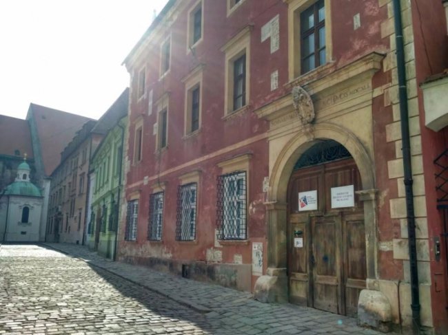 «Нотатки мандрівника» Віктора Павлюка: 9 країн за 100 доларів