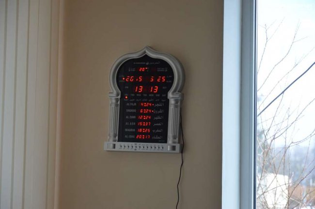 Отримують продукти поштою і не купують парфуми: тонкощі життя луцьких мусульман