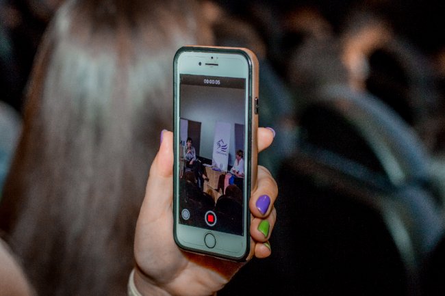 ЦИТАТНИК Олени Палагути: Я не проводила вихідні вдома, не пекла пирогів і «Наполеон»