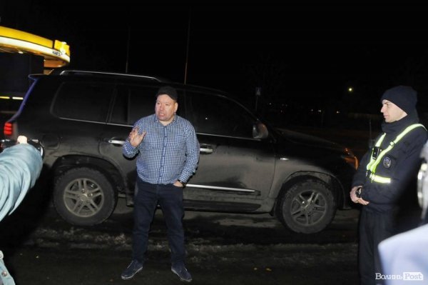 «Нічна варта»: розтрощені автівки, масова бійка і Lexus, який «доїздився»