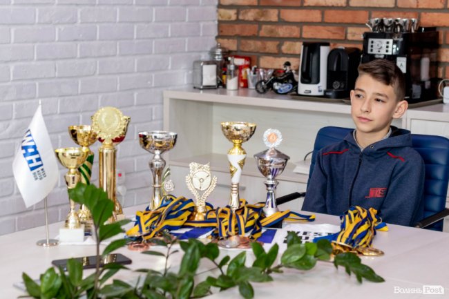 Історія успіху: як юний лучанин став професійним гонщинком. ФОТО