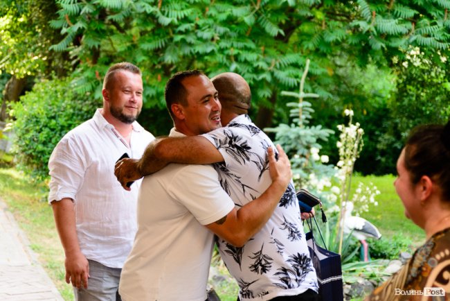 Смачна їжа у неймовірному місці: у Луцьку відкрили екокафе вірменської кухні* 