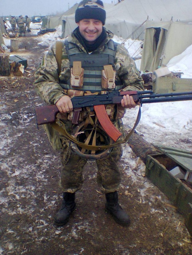 «Хотів показати приклад синам»: як мешканець Рівненщини воював в АТО і чому в мирному житті пішов на завод у Луцьку. ФОТО 