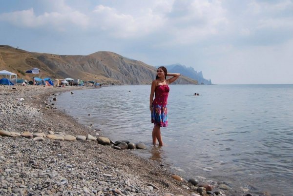 «Нотатки мандрівниці» Ольги Шевченко: море, маяки, свобода