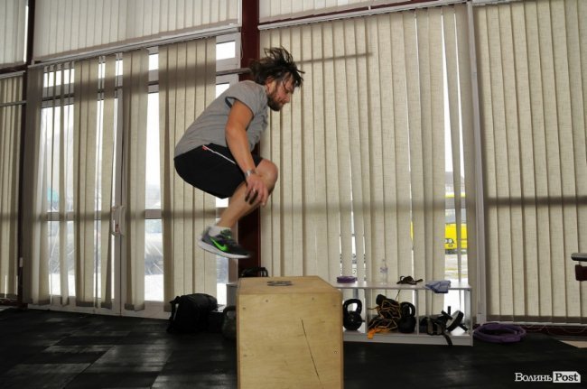 «БудуйТіло-2»: їж, бігай, худни