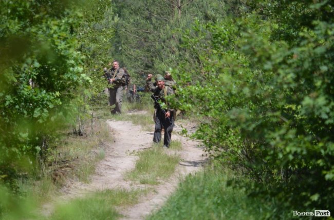 Патріоти краю і країни: як у лісах Волині тренуються загони тероборони