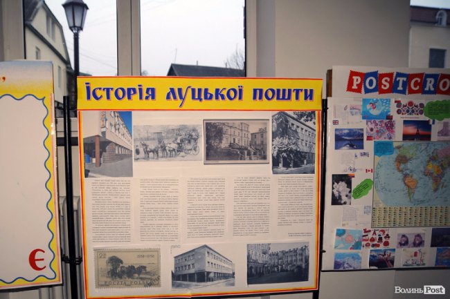 Будні «головного» відділення «Укрпошти» в Луцьку. ФОТО