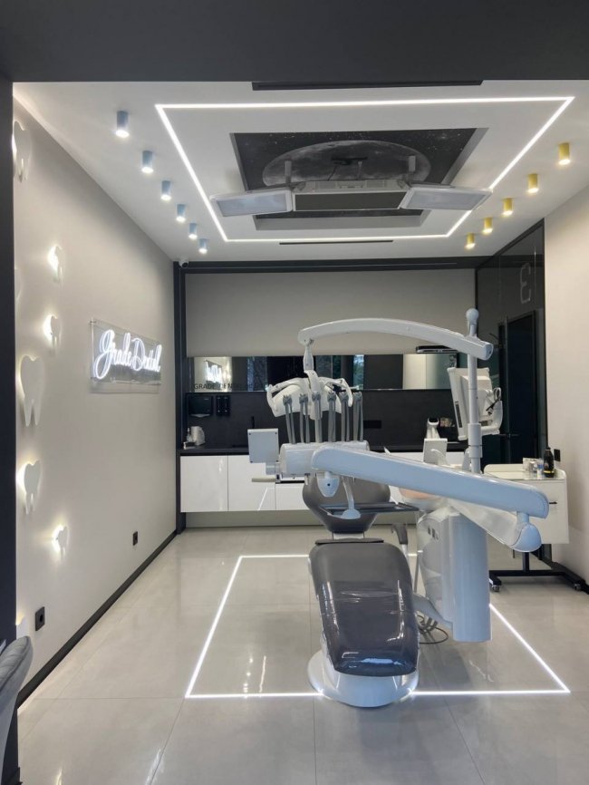 У Луцьку відкрили унікальний центр стоматології Grade Dental Education*
