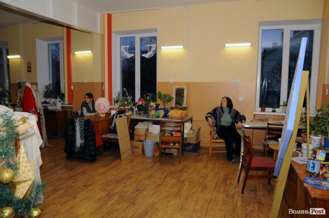 За лаштунками театру ляльок у Луцьку