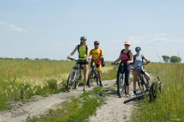 Літо у розпалі: як найкраще відпочити*