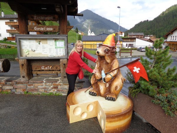 Замнаун, Швейцарія