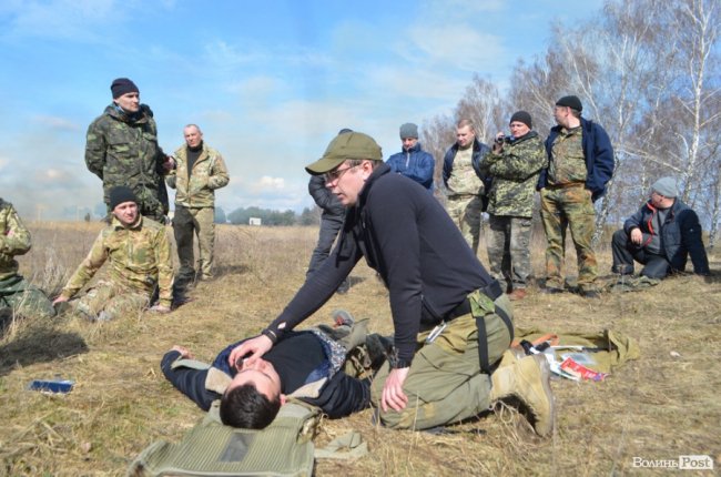 Важко в навчанні – легко в бою: на Волині - «вогневий» вишкіл загонів тероборони