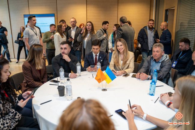 У Луцьку з’явилася міжнародна бізнес-спільнота Board. Розмова зі  співзасновницею Іриною Семерей