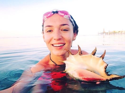 Риболовля, подорожі і... робота: відомі волиняни розповіли про літній відпочинок 