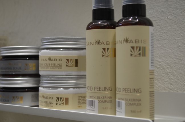 «Коноплі – це про користь для здоров'я»: у Луцьку відкрили шоурум продукції на основі канабісу* 