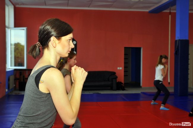 «ЛедіЛегіон»: «бої без правил» для жінок