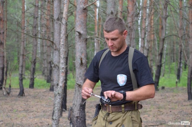 Патріоти краю і країни: як у лісах Волині тренуються загони тероборони