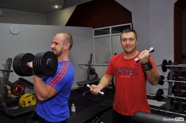 «БудуйТіло»: заняття четверте – «повний розковбас»