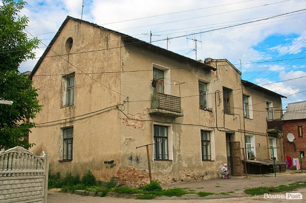 Давня вірменська церква