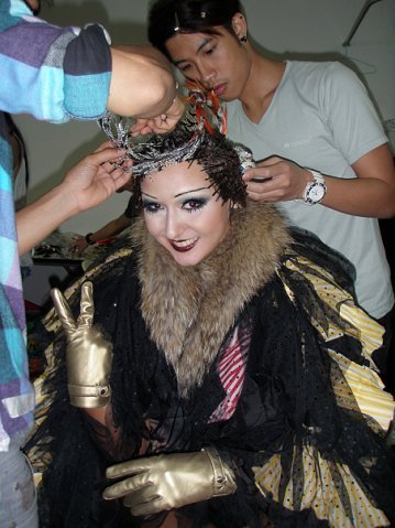 «Нотатки мандрівниці» Анни Басманової-Тріль: Я сумую за ресторанами на 63-му поверсі, де місто - на долоні