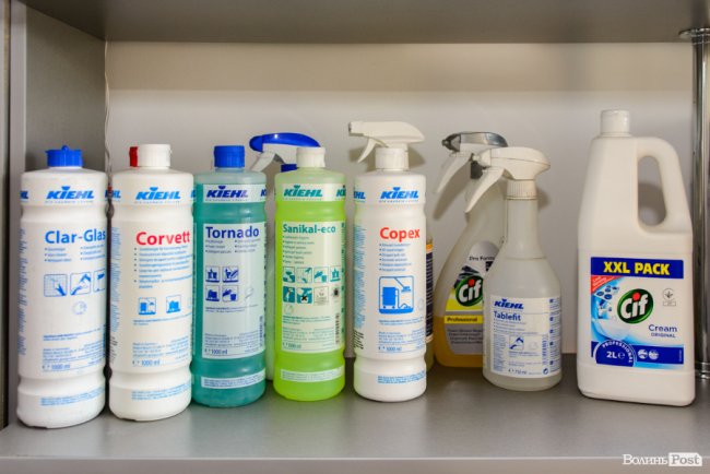 Від хімчистки меблів – до впорядкування могил: чому прибирання варто довірити луцькій клінінговій компанії «SAVA». ФОТО*