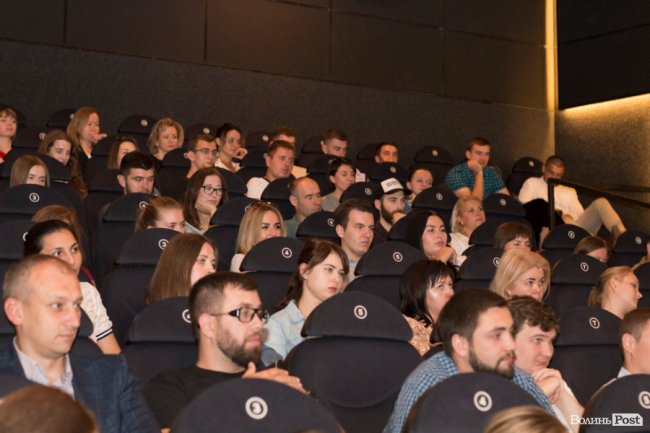 ЦИТАТНИК Романа Хорзова: Найбільша криза в мене виникає, коли я лежу на дивані