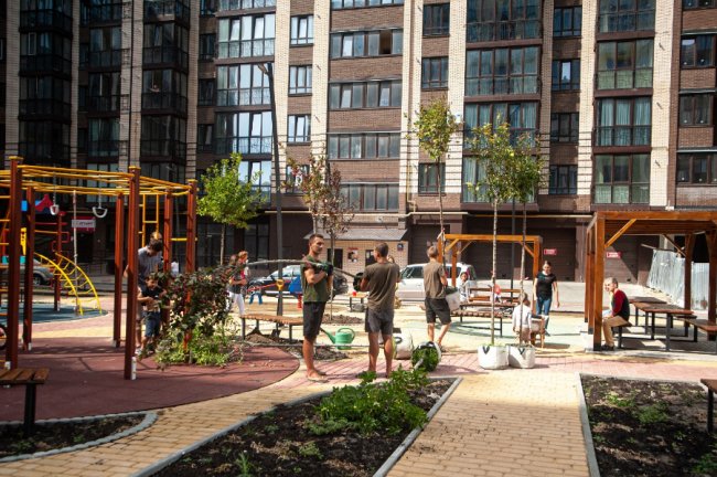 Відчуй себе як вдома: «Атлант» втілив перший унікальний проєкт ландшафтного дизайну* 