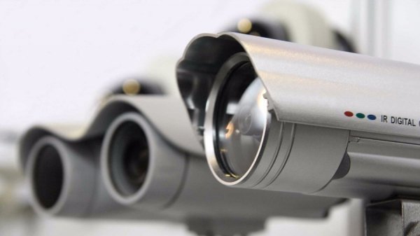 Як зробити свій дім безпечним і сучасним*