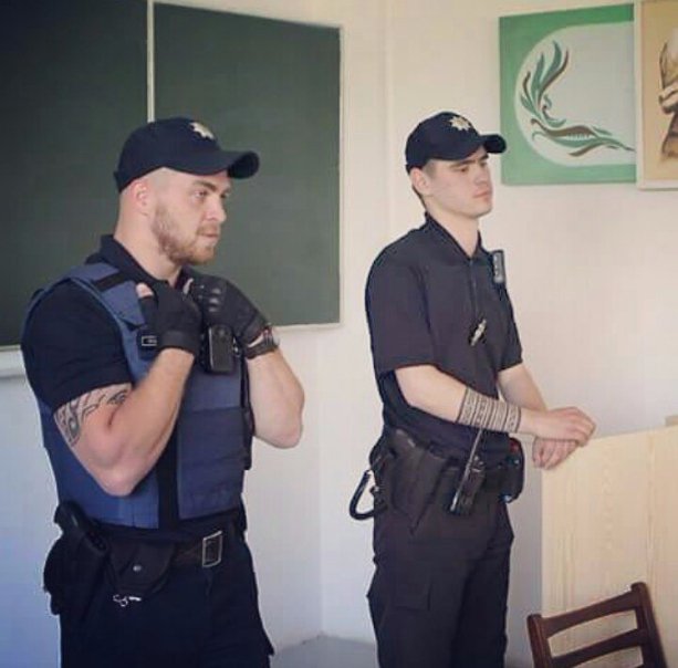 Татуйований Луцьк: Полінезійський стиль та луцькі поліцейські