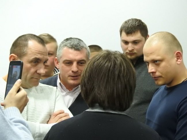 Що робили Балабеники «з гарячих 90-тих» на скандальній сесії Луцькради