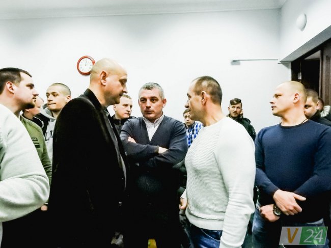 Що робили Балабеники «з гарячих 90-тих» на скандальній сесії Луцькради