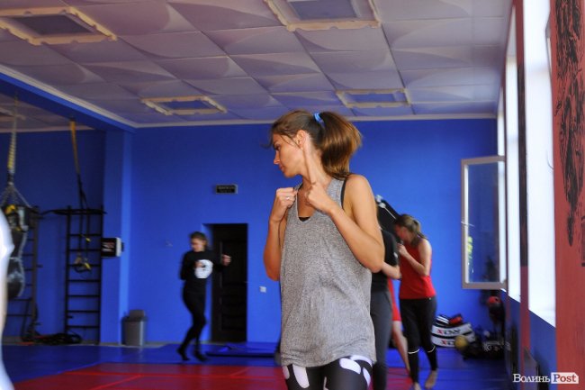 «ЛедіЛегіон»: як одночасно думати про удари і нігті