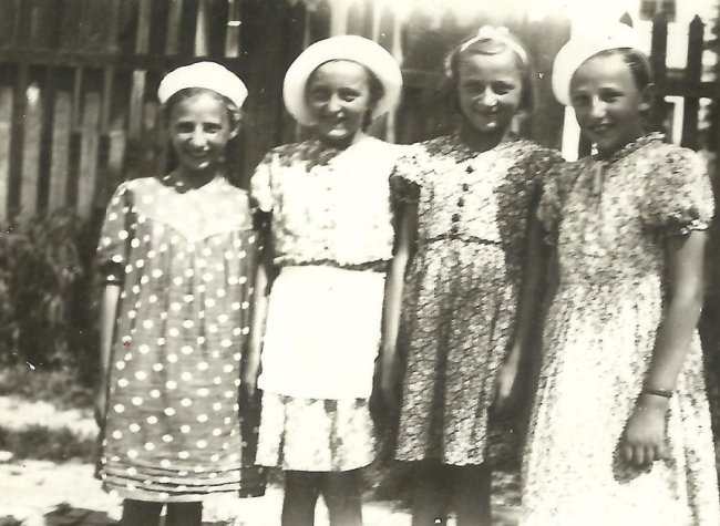 Барбара разом з подружками із Луцька, nto.pl