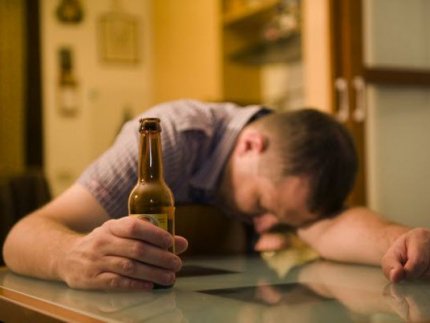 Мені казали прямо: «Ти – кончений». Чотири історії анонімних алкоголіків з Луцька