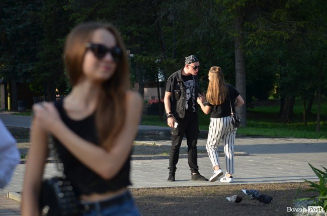 «Хочеш виясняти атнашенія, іди за угол»: як у Луцьку реагують на насилля у людних місцях. ЕКСПЕРИМЕНТ 