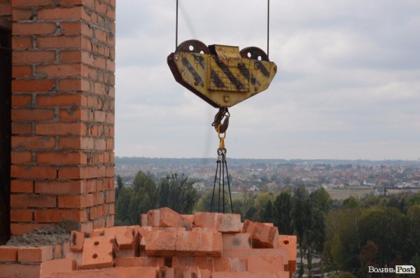 Хто хоче квартиру із чудовим виглядом з вікна?