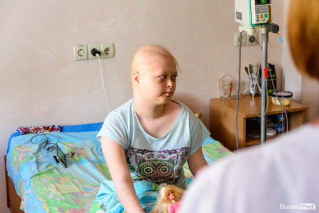 «Для них я – тьотя Наташа»: як медсестра з Волині стала другою мамою онкохворим дітям