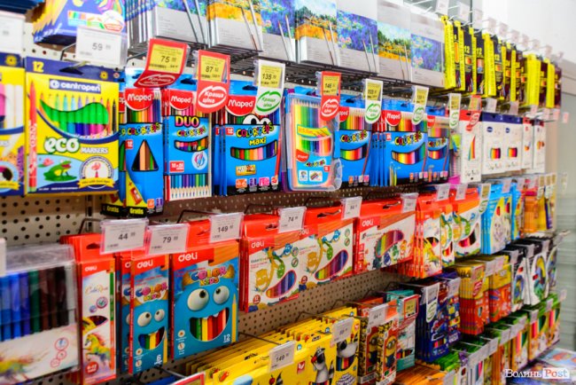 Усе для школи, офісу і творчості – в одному місці: що, як і за скільки в магазині «Офіс Центр» у Луцьку*