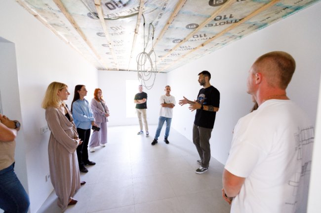 «Це абсолютно новий для України досвід». Архітектор Слава Балбек розповів, чим особливе містечко для переселенців під Луцьком. ФОТО