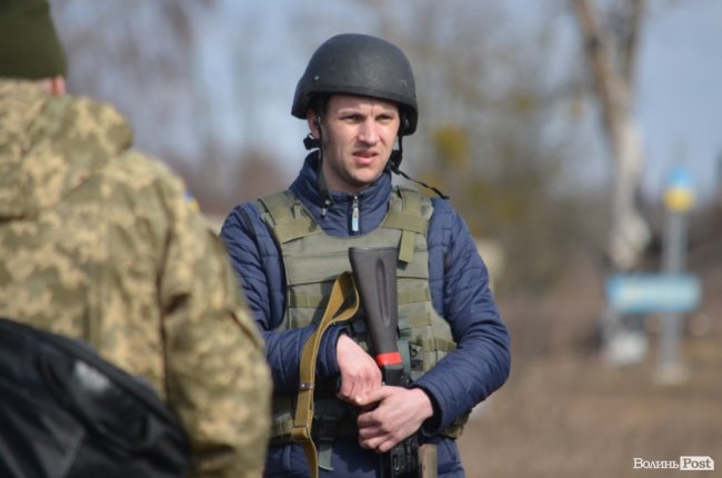 Важко в навчанні – легко в бою: на Волині - «вогневий» вишкіл загонів тероборони