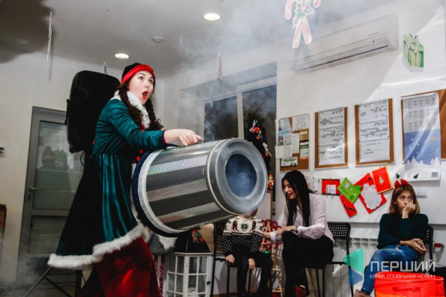 Дорослі, як діти: навіть серйозні митники люблять, коли їх називають сніговичками, – волинський святий Миколай 