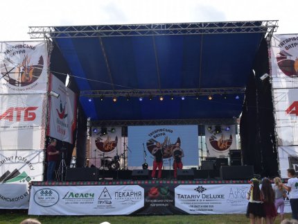 «Татарівську ватру» запалили: мережа «АТБ» допомогла провести один із головних  етнофестивалів Прикарпаття*