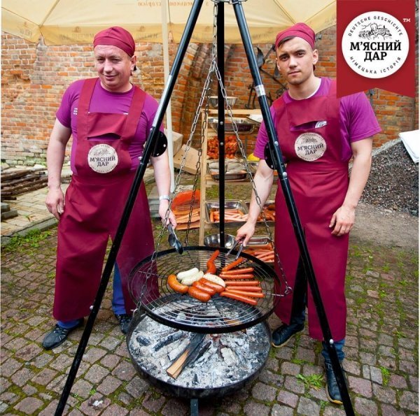 На «Lutsk Food Fest» «М’ясний дар» дарував вишуканий смак та гарний настрій. ФОТО